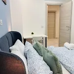 Luxury Near Center شقة *