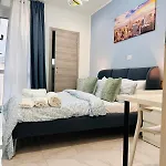 Luxury Near Center