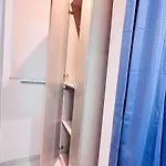Luxury Near Center *