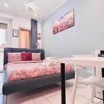 Luxury Near Center